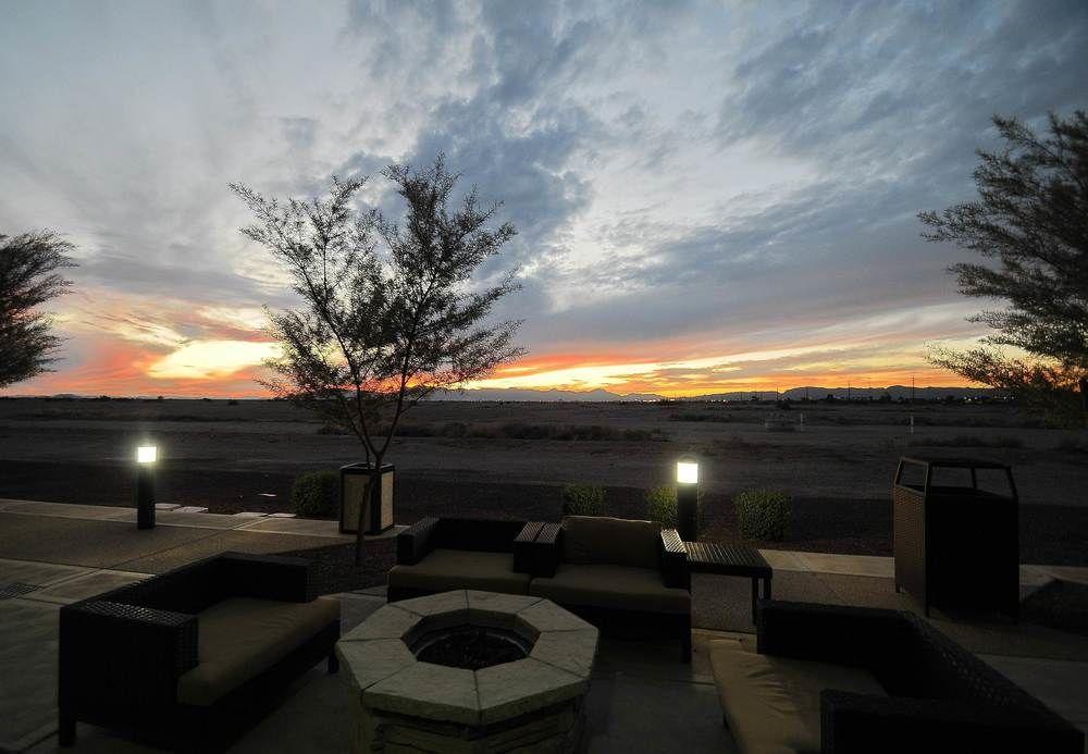 Courtyard Phoenix Chandler/Fashion Center Bagian luar foto