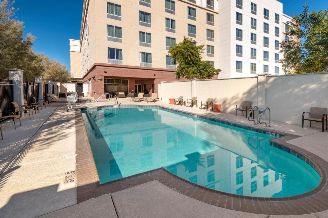 Courtyard Phoenix Chandler/Fashion Center Bagian luar foto